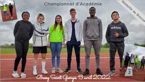 AS: Podium Académique pour l’équipe d’athlétisme ​